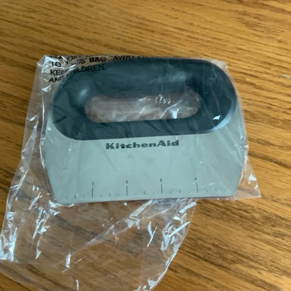 KitchenAid Utensil Set - Onyx Black - Picture 8 of 11